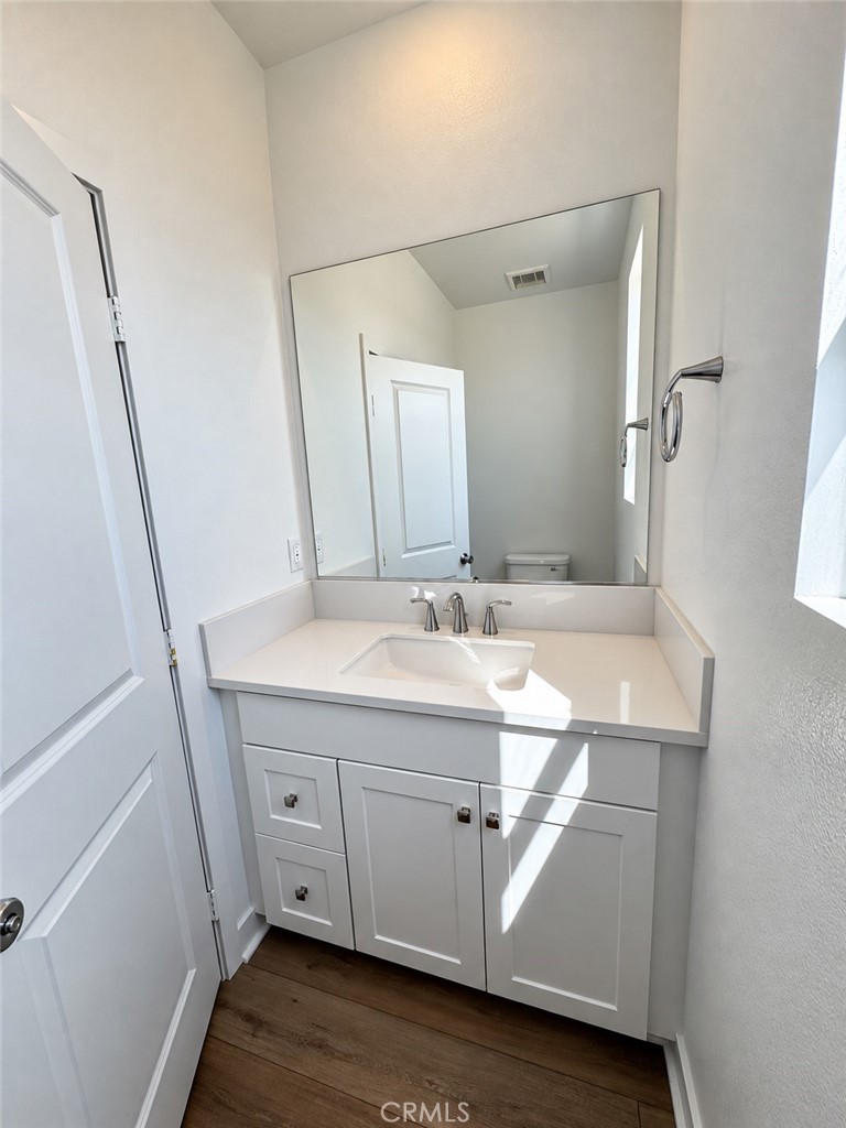 26876 Rugged Ridge Lane Valencia, CA 91381 - Photo 18 of 40 Gallery Image 18
