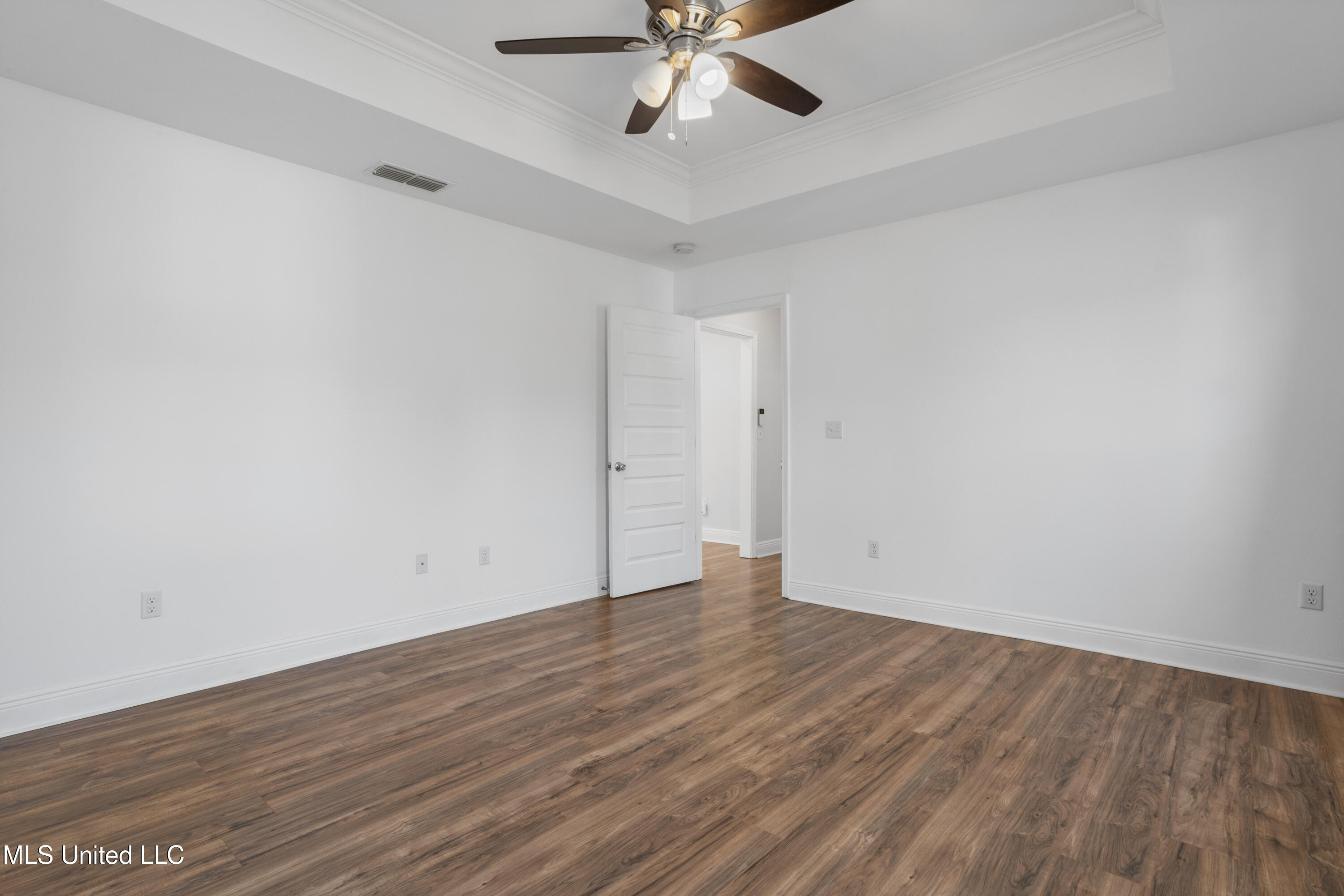 20320 Gordon Street Saucier, MS 39574 - Photo 13 of 24 0015 (2)