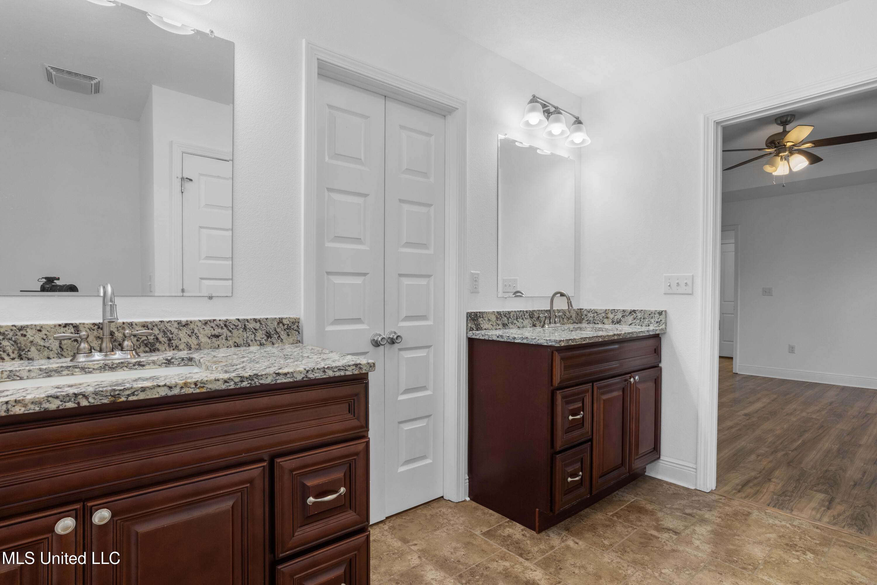 20320 Gordon Street Saucier, MS 39574 - Photo 16 of 24 0017 (2)