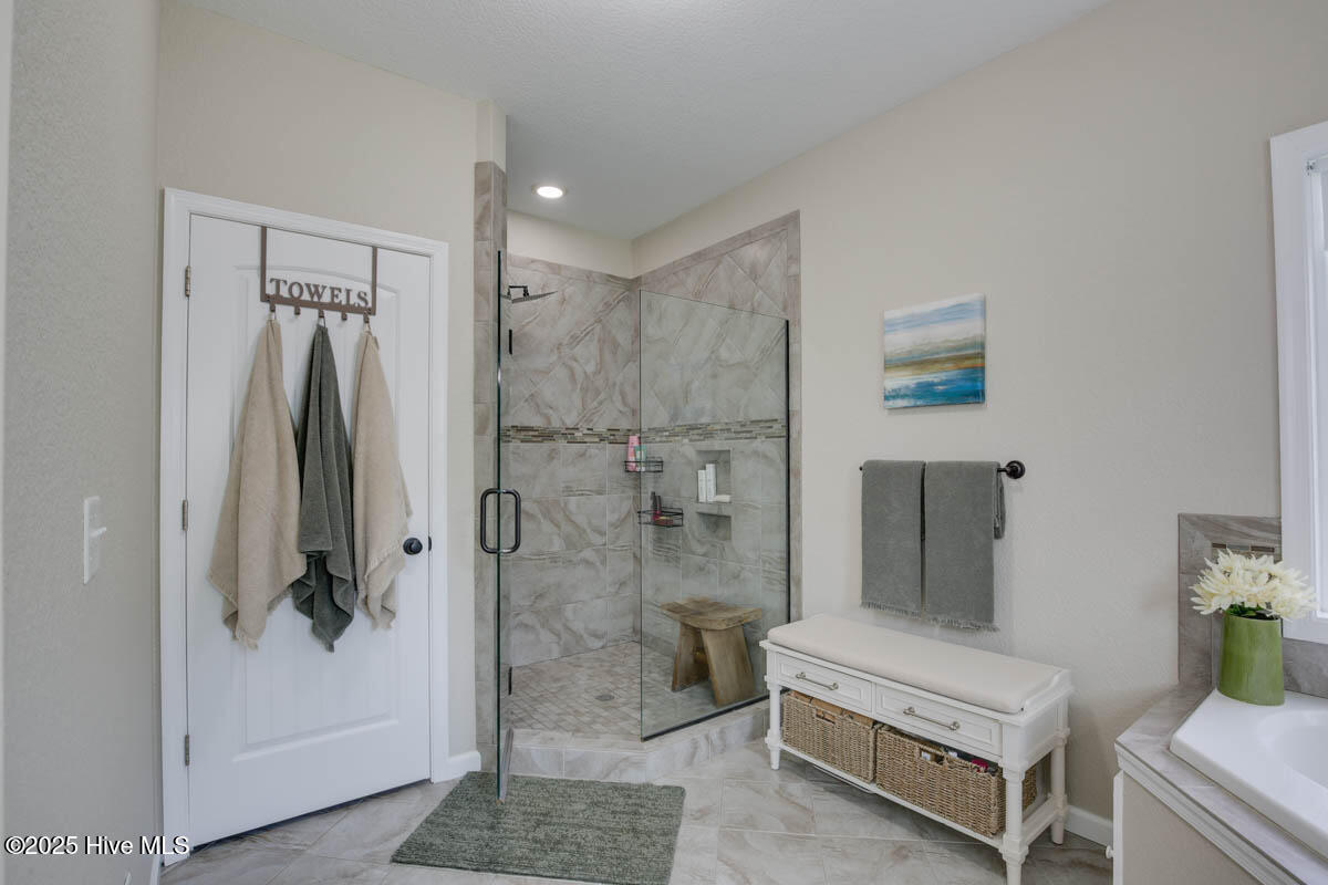 112 Fox Lane Moyock, NC 27958 - Photo 17 of 41 MLS 112 Fox Ln-35