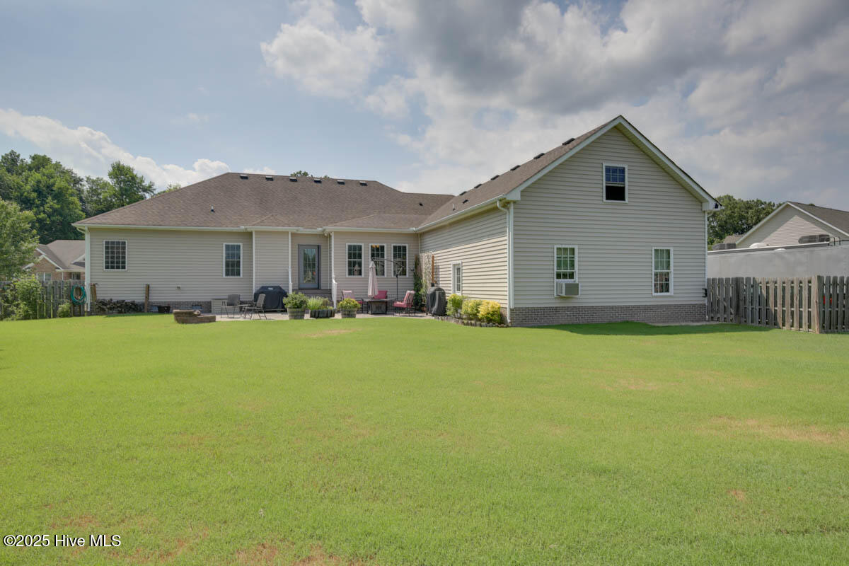 112 Fox Lane Moyock, NC 27958 - Photo 31 of 41 MLS 112 Fox Ln-50