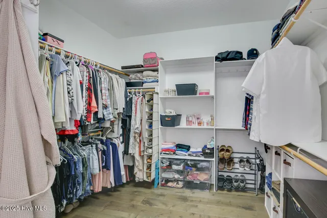 $580,000 | 112 Fox Lane, Moyock, NC 27958