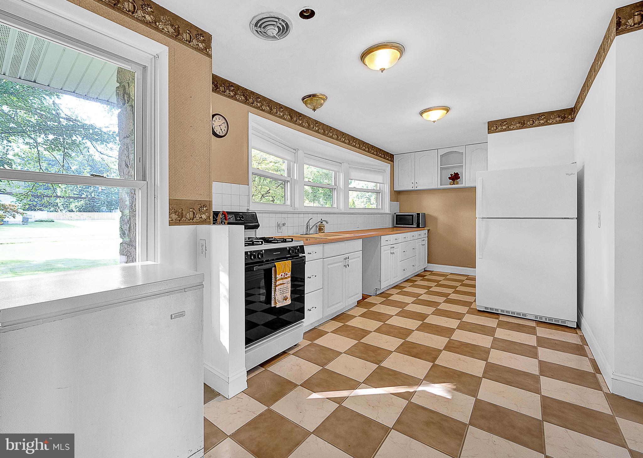 131 Bender Road Hatboro, PA 19040 - Photo 19 of 47