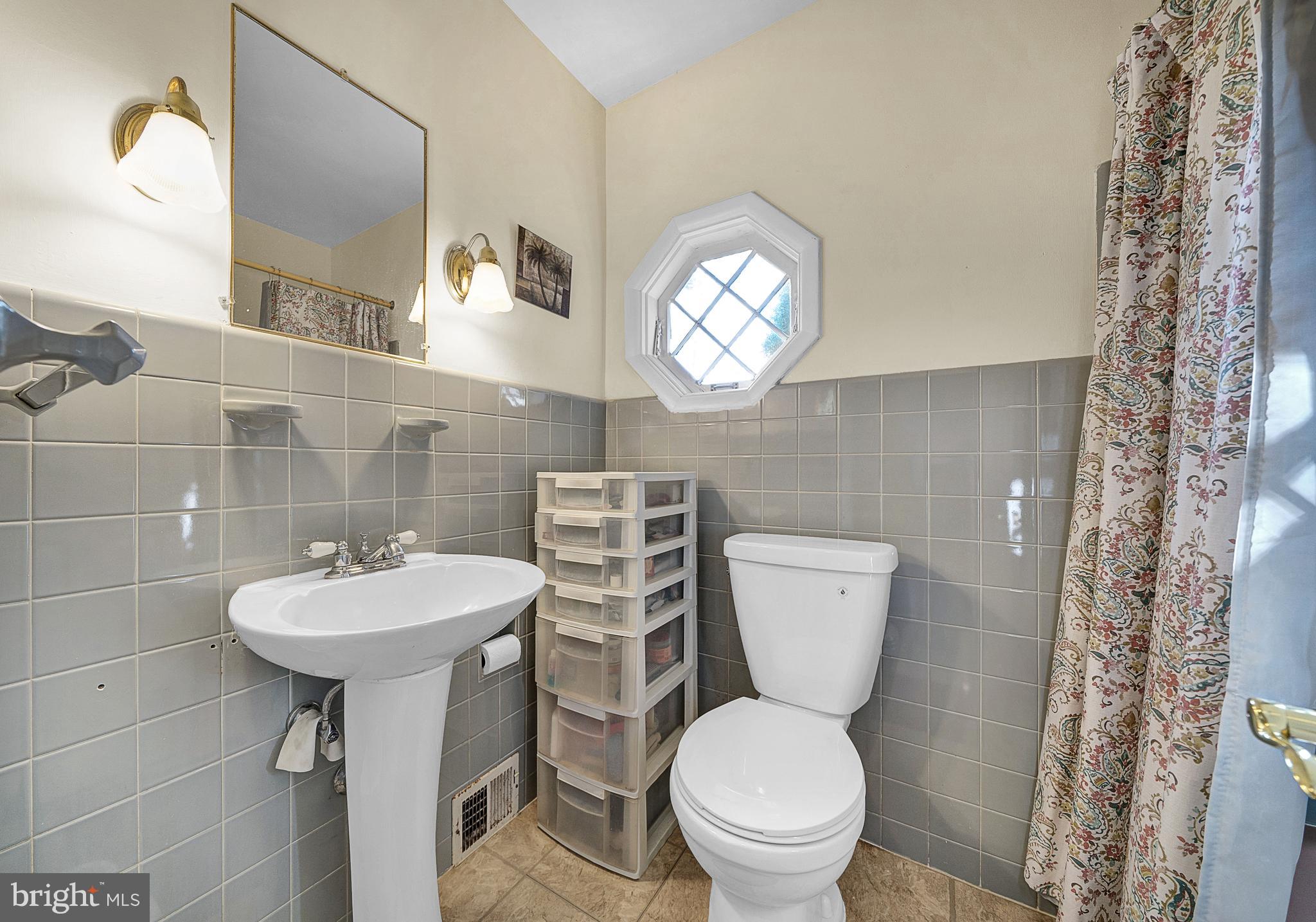 131 Bender Road Hatboro, PA 19040 - Photo 24 of 47