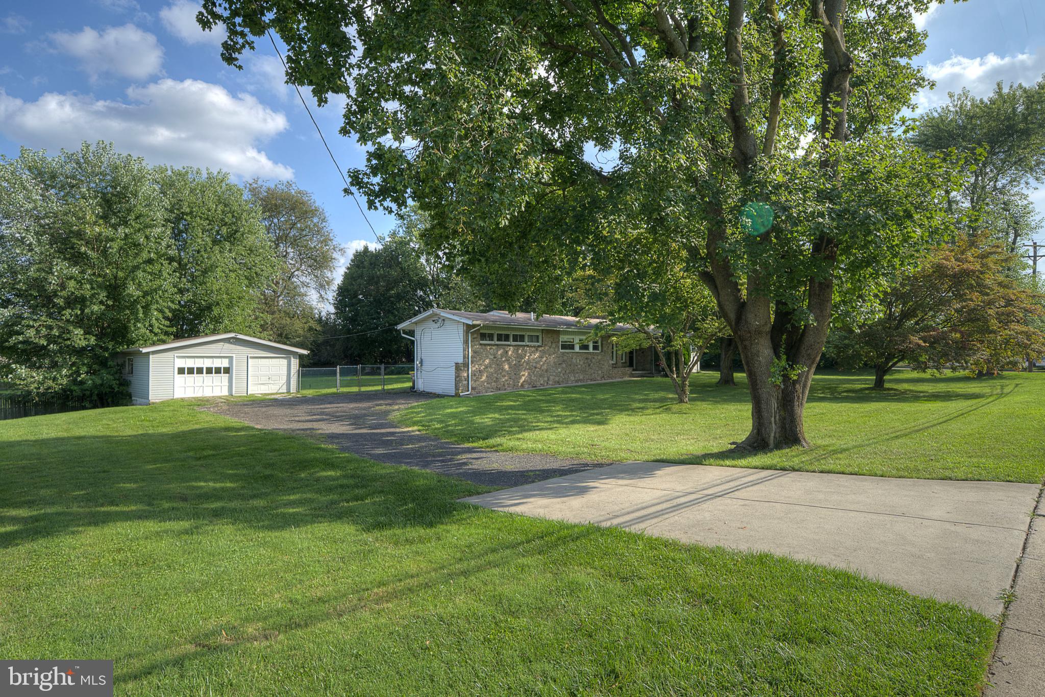 131 Bender Road Hatboro, PA 19040 - Photo 4 of 47