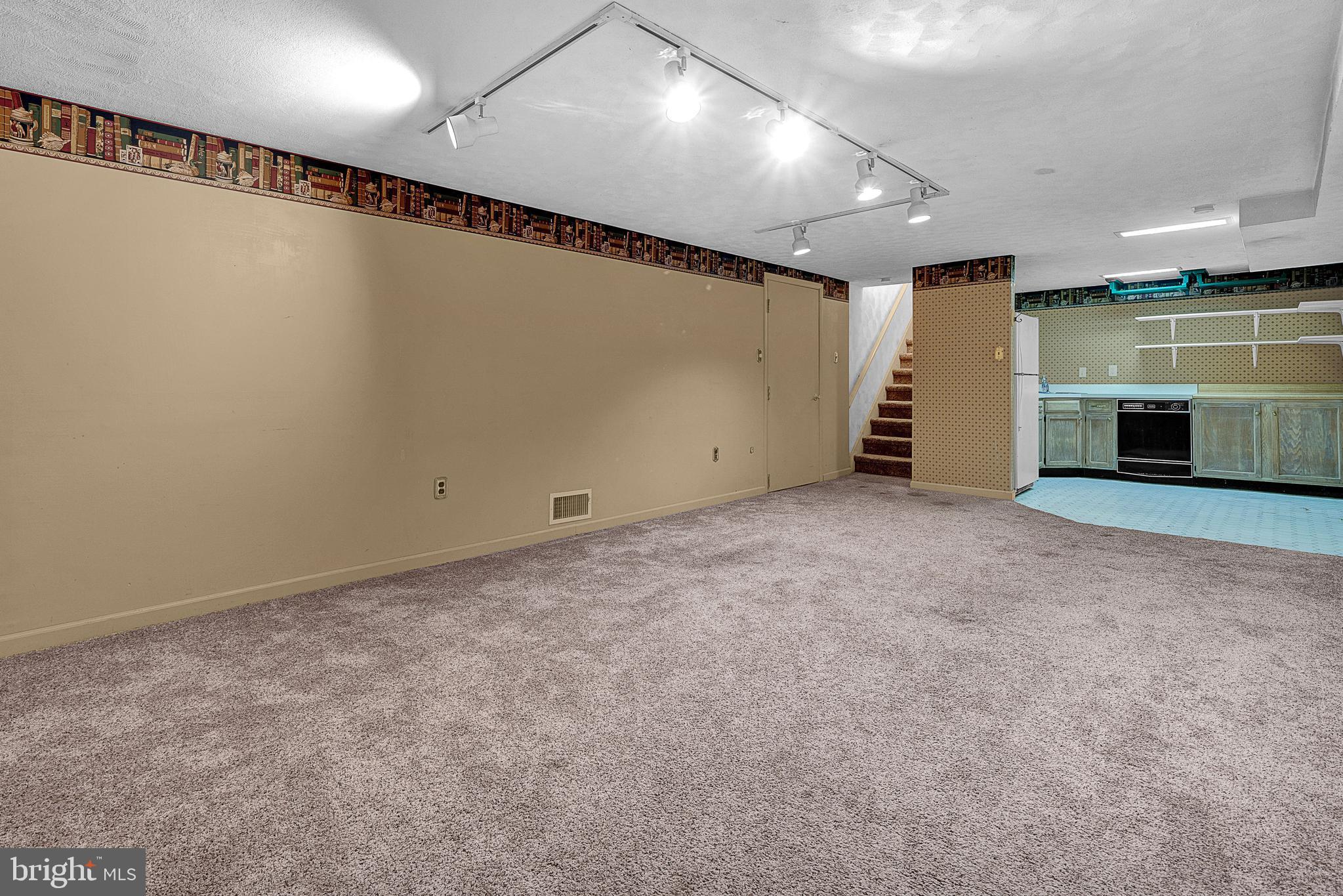 131 Bender Road Hatboro, PA 19040 - Photo 36 of 47