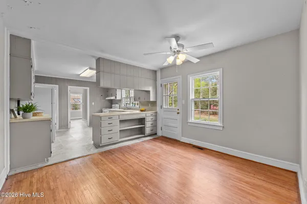 $2,250 | 1004 North Poplar Street, Aberdeen, NC 28315