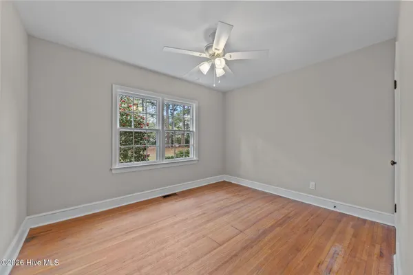 $2,250 | 1004 North Poplar Street, Aberdeen, NC 28315