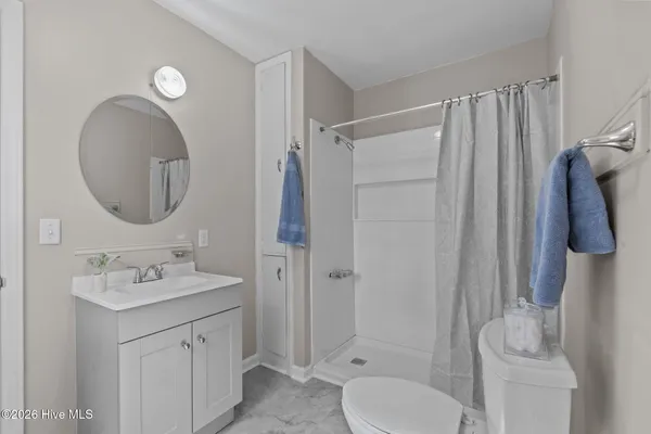 $2,250 | 1004 North Poplar Street, Aberdeen, NC 28315