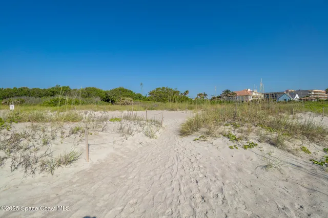 $1,250,000 | 397 Harbor Drive, Cape Canaveral, FL 32920