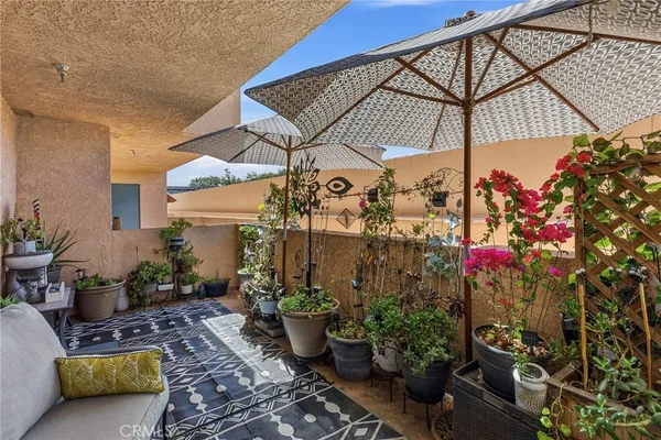 $344,000 | 11410 Brookshire Avenue, Unit 117, Downey, CA 90241