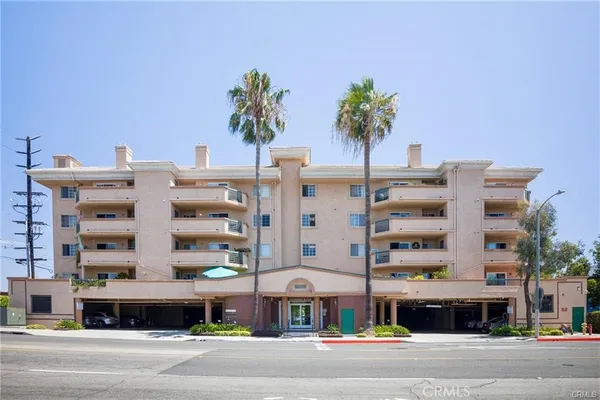 $344,000 | 11410 Brookshire Avenue, Unit 117, Downey, CA 90241