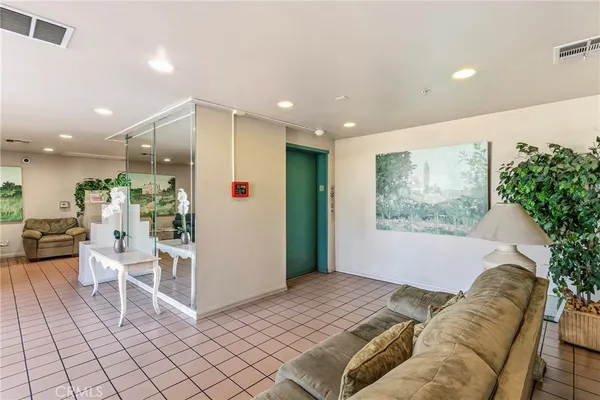 $344,000 | 11410 Brookshire Avenue, Unit 117, Downey, CA 90241