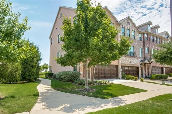 $386,999 | 1531 Biltmore Lane, Irving, TX 75063