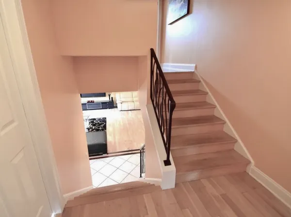 $749,900 | 1302 Princeton Avenue, Arlington Heights, IL 60005