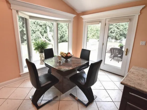 $749,900 | 1302 Princeton Avenue, Arlington Heights, IL 60005