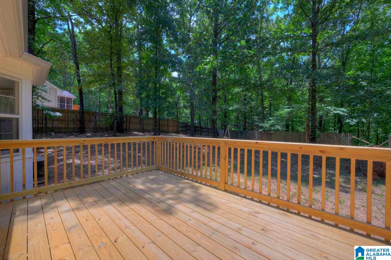 1824 Chestnut Lane Bessemer, AL 35022 - Photo 4 of 35