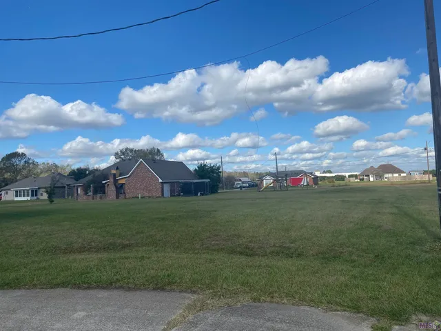 $17,500 | Lot 16-blk Tiffany Street, Plattenville, LA 70393