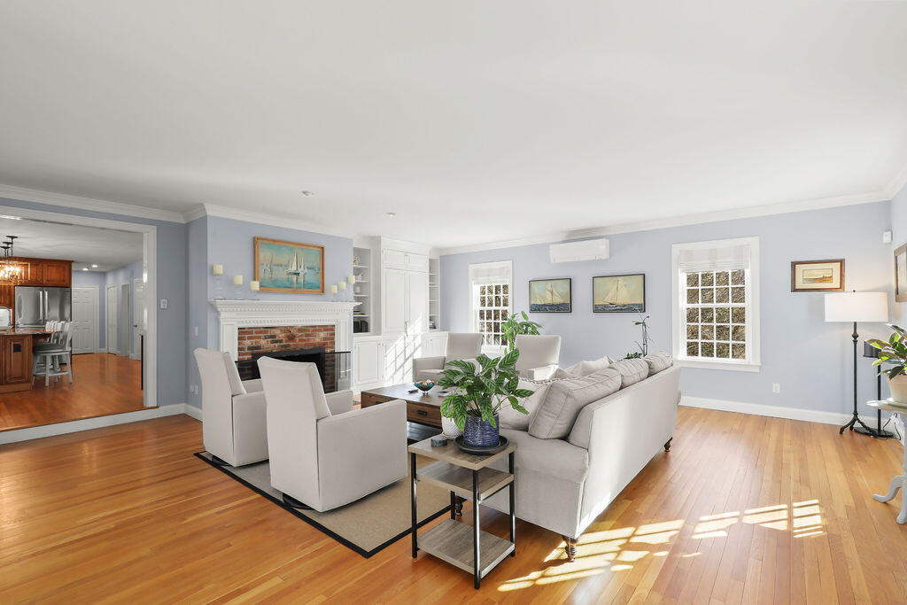 5 Fairfield Drive East Sandwich, MA 02537 - Photo 14 of 72 a living room with furniture and wooden floor