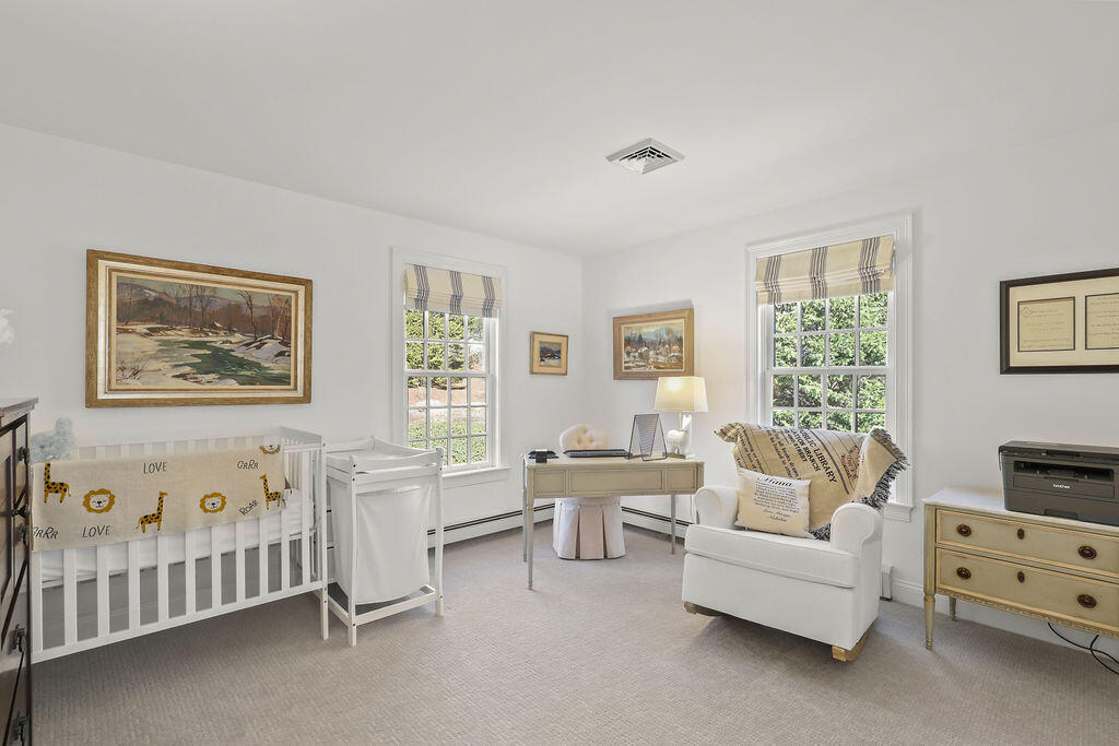 5 Fairfield Drive East Sandwich, MA 02537 - Photo 47 of 72 a living room with furniture and windows