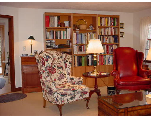 3 Eaton Road Framingham, MA 01701 - Photo 16 of 24 a living room with furniture