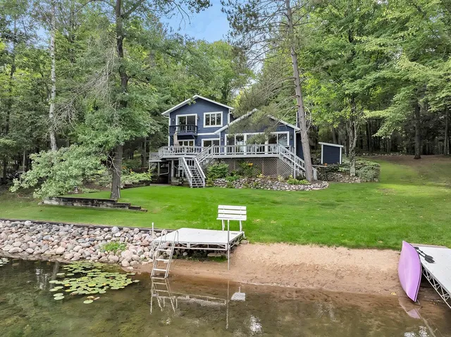 $899,900 | 17325 Woodhaven Lane, Townsend, WI 54175
