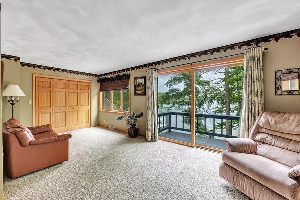 $899,900 | 17325 Woodhaven Lane, Townsend, WI 54175