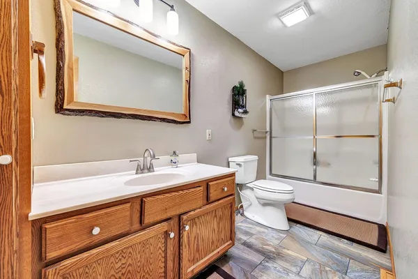 $899,900 | 17325 Woodhaven Lane, Townsend, WI 54175