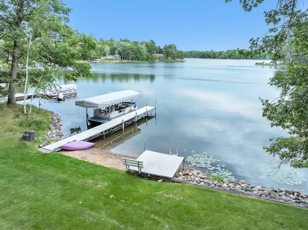 $899,900 | 17325 Woodhaven Lane, Townsend, WI 54175