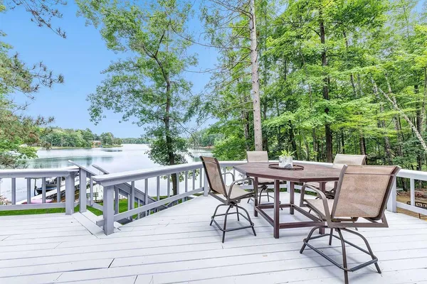 $899,900 | 17325 Woodhaven Lane, Townsend, WI 54175