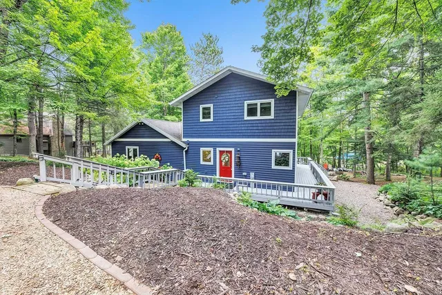 $899,900 | 17325 Woodhaven Lane, Townsend, WI 54175