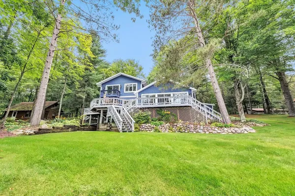 $899,900 | 17325 Woodhaven Lane, Townsend, WI 54175