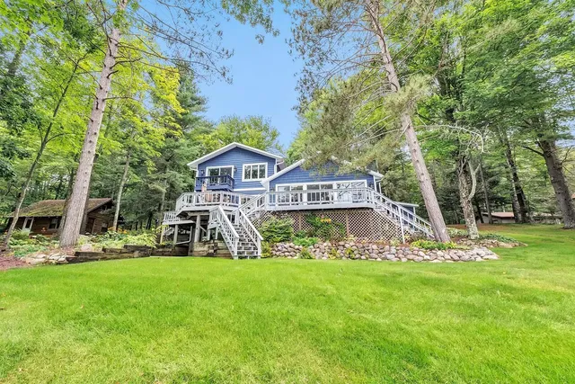 $899,900 | 17325 Woodhaven Lane, Townsend, WI 54175