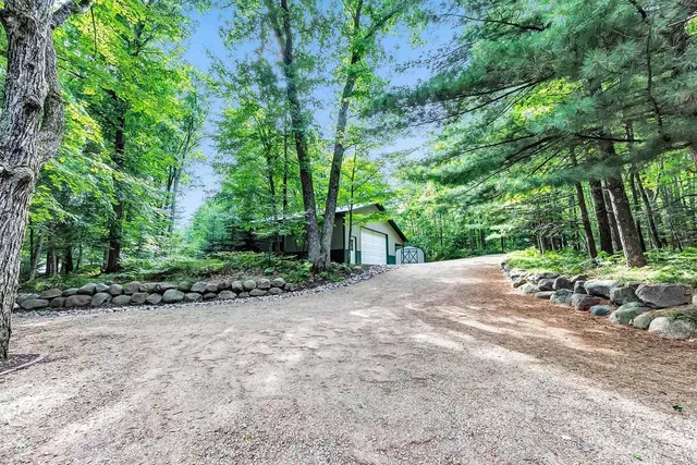 $899,900 | 17325 Woodhaven Lane, Townsend, WI 54175