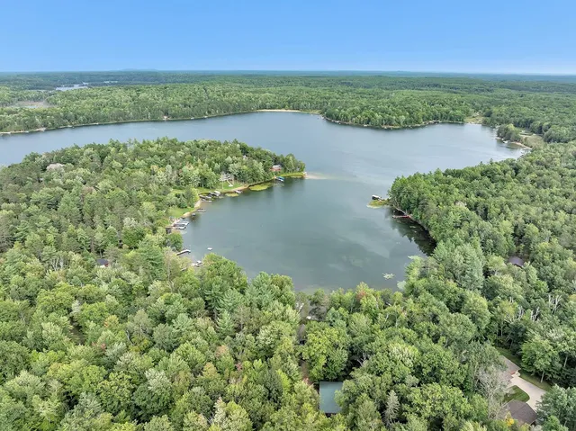 $899,900 | 17325 Woodhaven Lane, Townsend, WI 54175