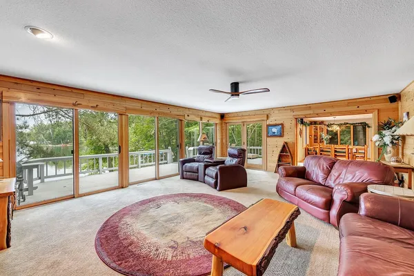 $899,900 | 17325 Woodhaven Lane, Townsend, WI 54175