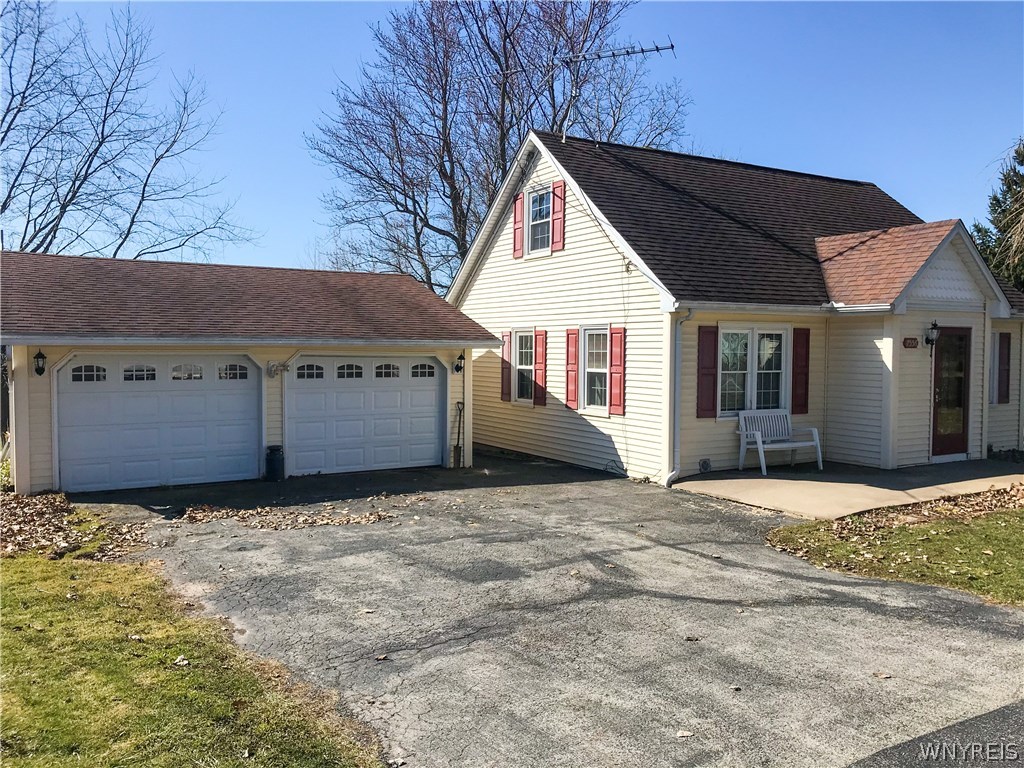 7556 Chestnut Ridge Road Royalton, NY 14094 - Photo 1 of 1