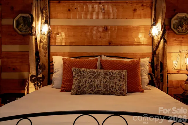 $389,000 | 110 Gunter Town Road, Marshall, NC 28753