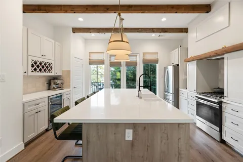 $535,000 | 2532 Ohsfeldt Street, Houston, TX 77008