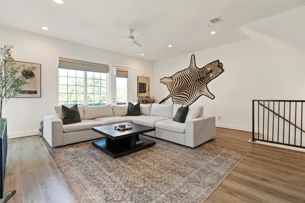 $535,000 | 2532 Ohsfeldt Street, Houston, TX 77008