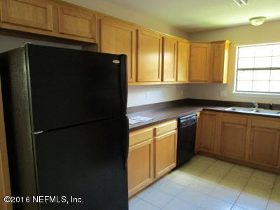 10558 Shamrock Road Jacksonville, FL 32256 - Photo 5 of 14 KITCHEN