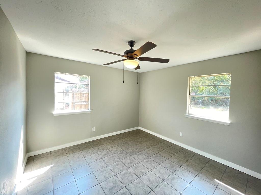 615 Cherokee Trace Athens, TX 75751 - Photo 13 of 17 Gallery Image 13