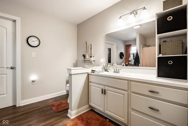 $425,000 | 6213 East US Highway 40, Greenfield, IN 46140