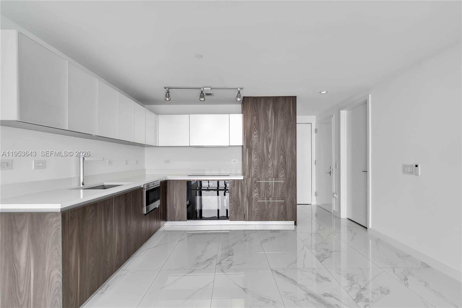 3131 Northeast 7th Avenue, Unit 3704 Miami, FL 33137 - Photo 17 of 61