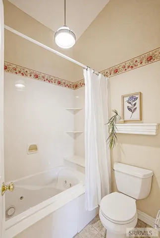 $485,000 | 1529 Sunny Pine Way, Idaho Falls, ID 83404