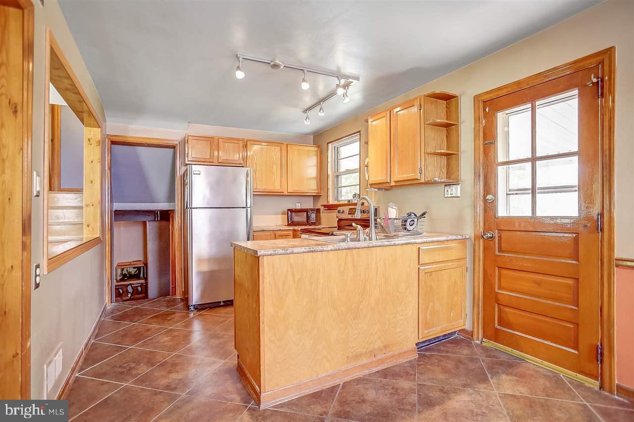 3797 Elder Road Harrisburg, PA 17111 - Photo 9 of 20 Gallery Image 9