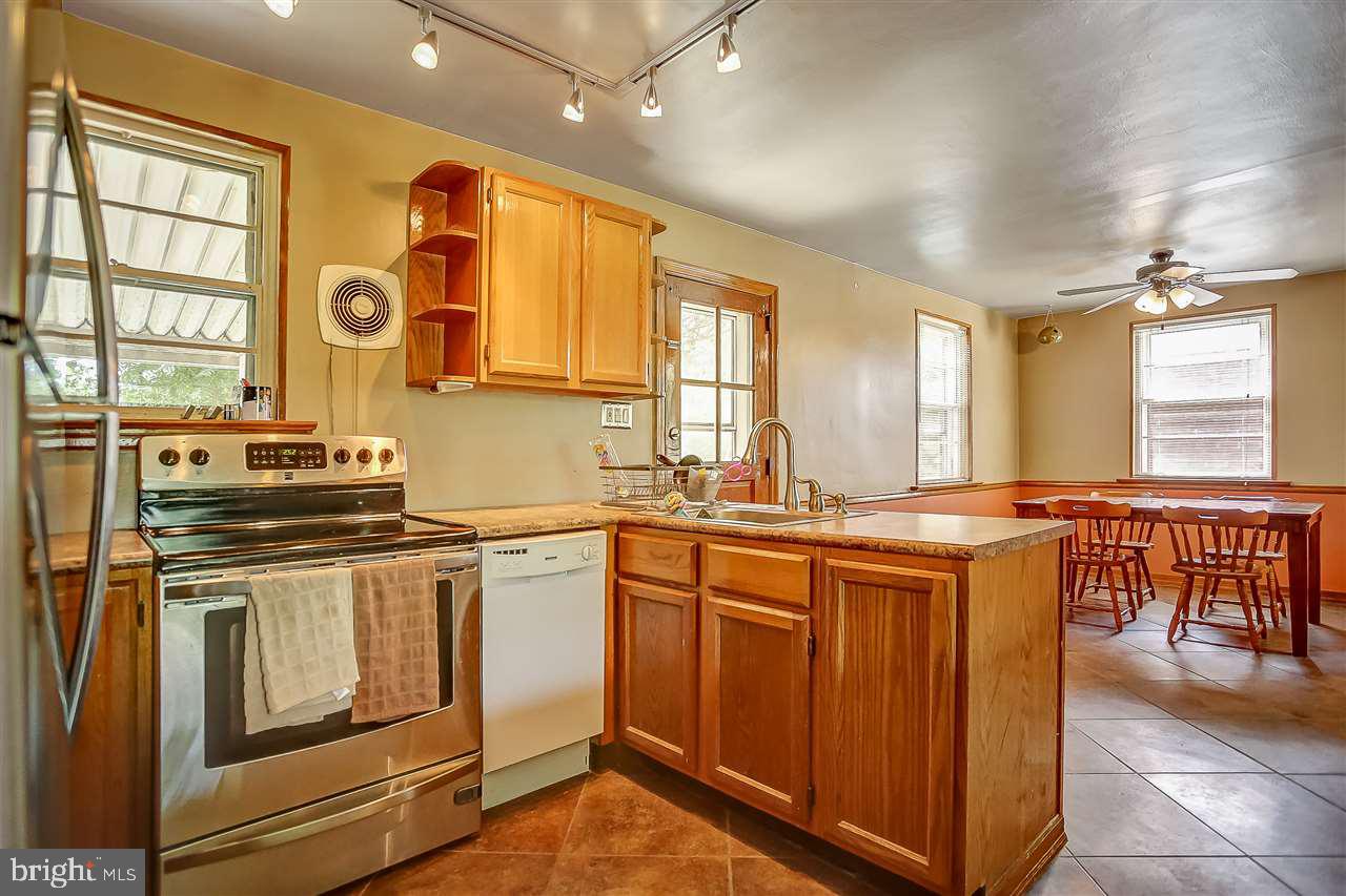 3797 Elder Road Harrisburg, PA 17111 - Photo 10 of 20 Gallery Image 10