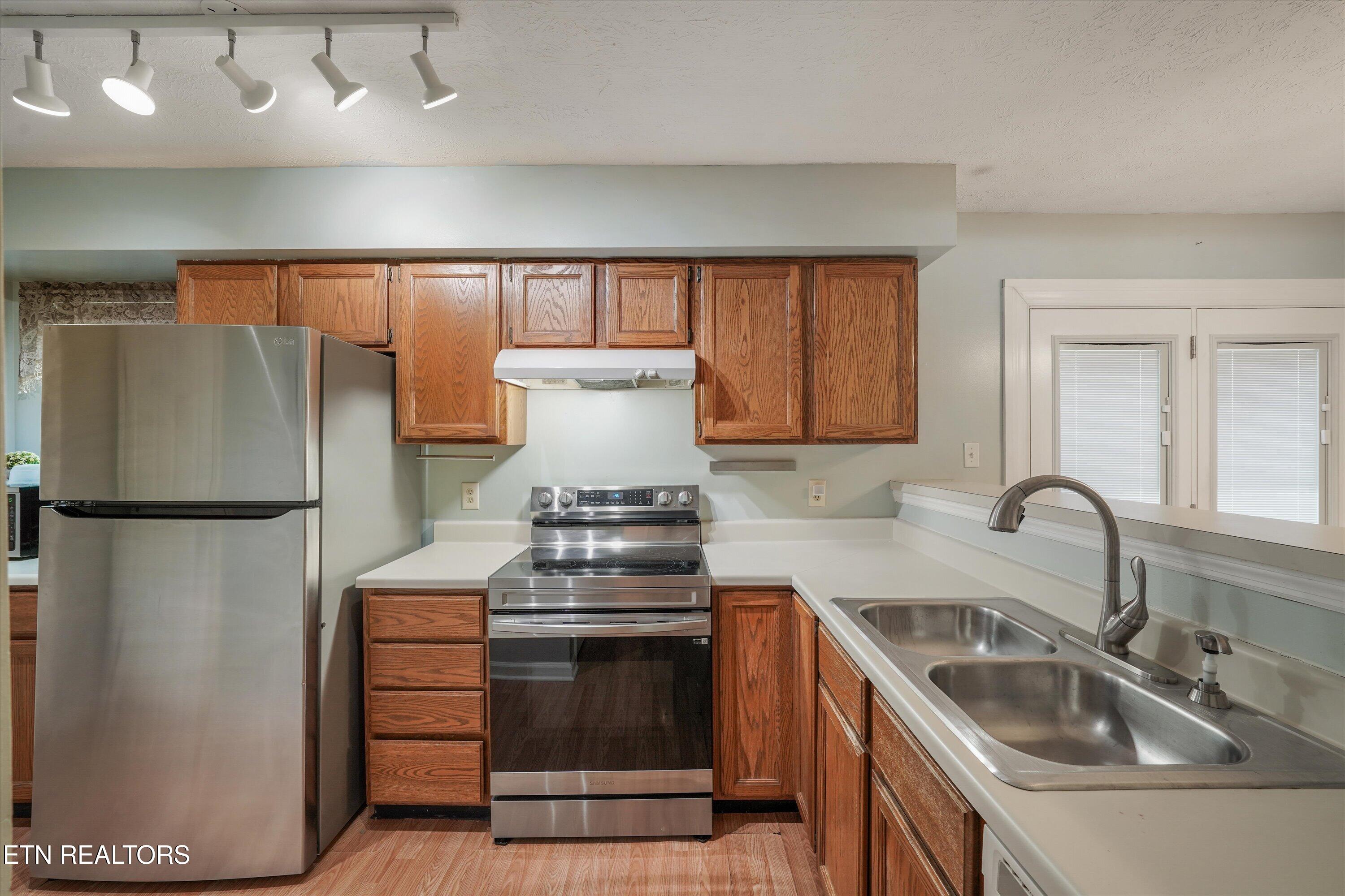 3701 Holgate Lane Powell, TN 37849 - Photo 14 of 38 16-3701 Holgate Ln 15
