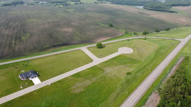 $12,900 | 403 Prairie Circle, Ashby, MN 56309