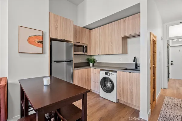 $3,000 | 181 Culver Boulevard, Unit B, Playa del Rey, CA 90293